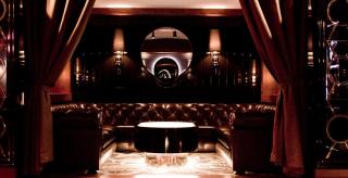 Aquarius Lounge